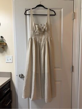 Milkmaid linen dress